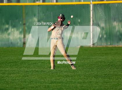 Thumbnail 3 in Brea Olinda @ Foothill photogallery.