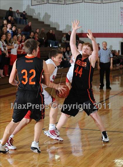 Thumbnail 1 in Webster @ Amery photogallery.