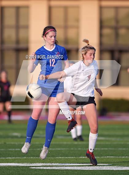 Thumbnail 2 in St. Ignatius vs. Lowell photogallery.