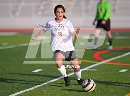 Thumbnail 2 in St. Ignatius vs. Lowell photogallery.