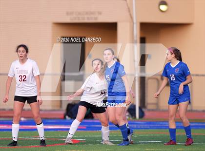 Thumbnail 2 in St. Ignatius vs. Lowell photogallery.