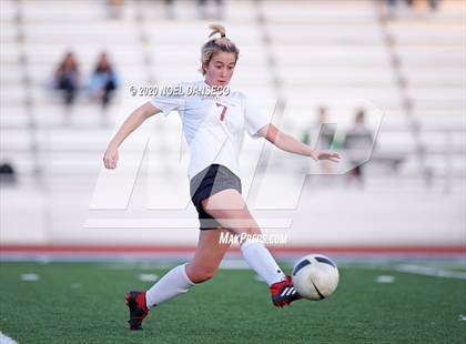 Thumbnail 3 in St. Ignatius vs. Lowell photogallery.