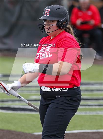 Thumbnail 3 in Van @ Rockwall-Heath (Scrimmage) photogallery.