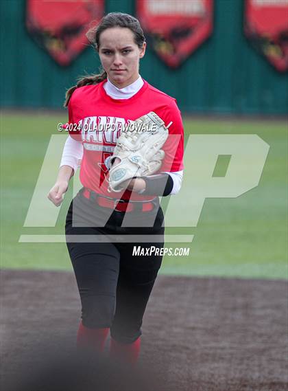 Thumbnail 3 in Van @ Rockwall-Heath (Scrimmage) photogallery.
