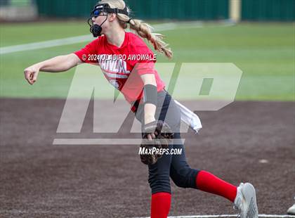 Thumbnail 2 in Van @ Rockwall-Heath (Scrimmage) photogallery.