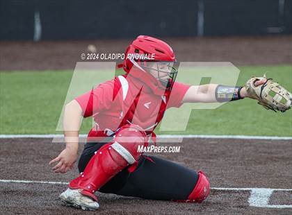 Thumbnail 2 in Van @ Rockwall-Heath (Scrimmage) photogallery.