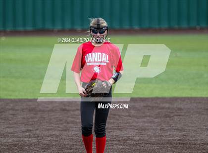 Thumbnail 3 in Van @ Rockwall-Heath (Scrimmage) photogallery.