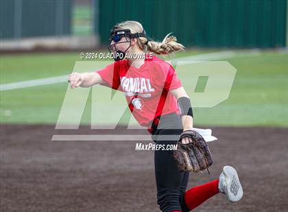 Thumbnail 2 in Van @ Rockwall-Heath (Scrimmage) photogallery.