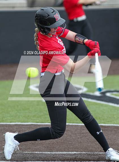 Thumbnail 3 in Van @ Rockwall-Heath (Scrimmage) photogallery.