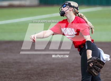 Thumbnail 1 in Van @ Rockwall-Heath (Scrimmage) photogallery.
