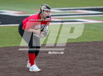 Thumbnail 3 in Van @ Rockwall-Heath (Scrimmage) photogallery.