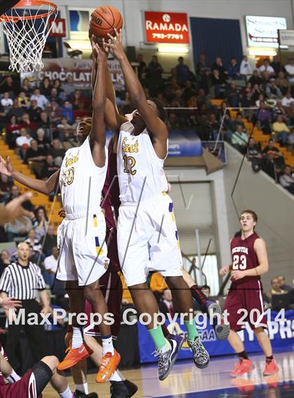 Thumbnail 1 in Rochester East vs. Scotia-Glenville (NYSPHSAA Class A Final) photogallery.