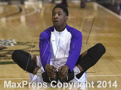 Thumbnail 2 in Rochester East vs. Scotia-Glenville (NYSPHSAA Class A Final) photogallery.