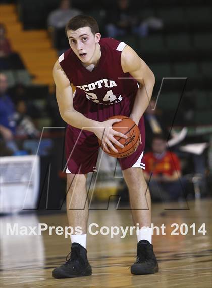 Thumbnail 2 in Rochester East vs. Scotia-Glenville (NYSPHSAA Class A Final) photogallery.