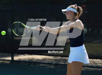 Thumbnail 2 in Allen vs Seven Lakes (UIL 6A Tennis Semifinal) photogallery.