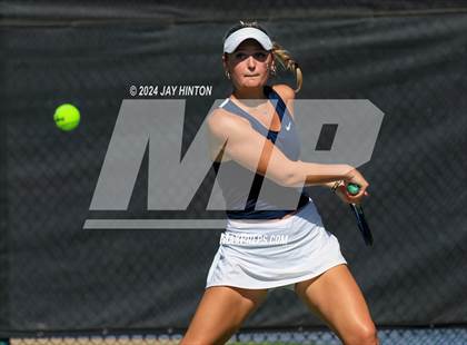 Thumbnail 2 in Allen vs Seven Lakes (UIL 6A Tennis Semifinal) photogallery.