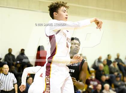 Thumbnail 1 in Clovis West vs. Weston Ranch (Modesto Christian Holiday Classic) photogallery.