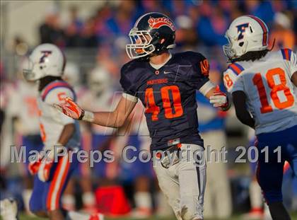 Thumbnail 1 in East St. Louis vs. Oswego (IHSA Playoffs) photogallery.