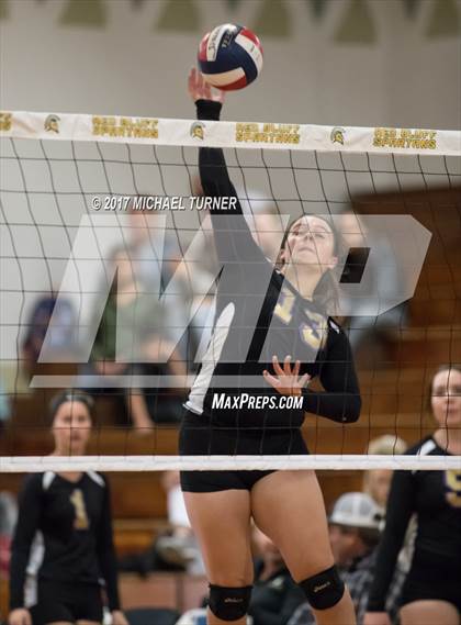 Thumbnail 2 in Willows vs. West Valley (NSCIF D4 Final) photogallery.