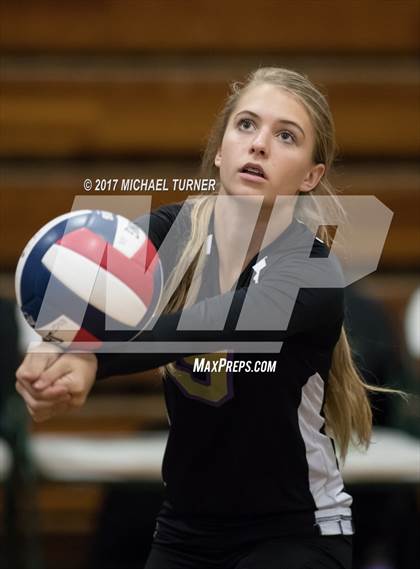 Thumbnail 3 in Willows vs. West Valley (NSCIF D4 Final) photogallery.