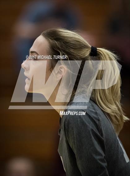 Thumbnail 1 in Willows vs. West Valley (NSCIF D4 Final) photogallery.