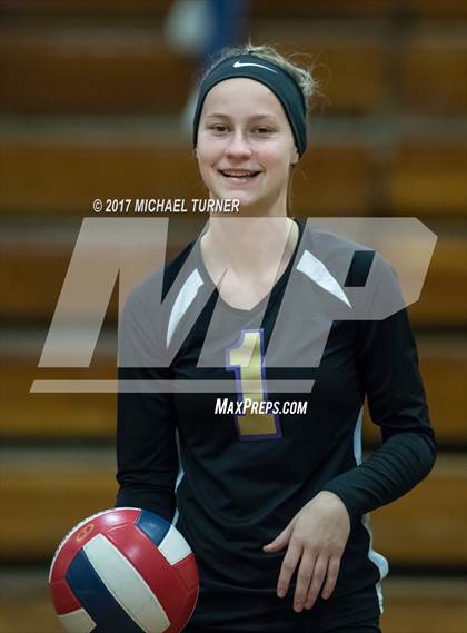 Thumbnail 3 in Willows vs. West Valley (NSCIF D4 Final) photogallery.