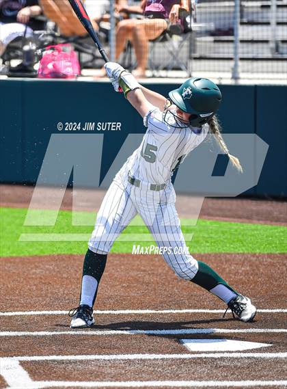 Thumbnail 1 in Franklin vs East Bernard (UIL 3A Region III Semifinal) Game 2 photogallery.