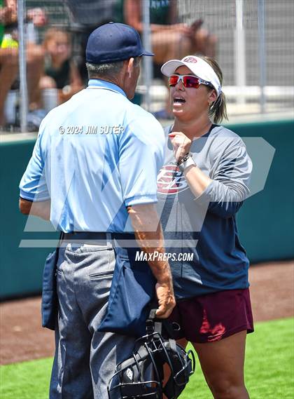 Thumbnail 3 in Franklin vs East Bernard (UIL 3A Region III Semifinal) Game 2 photogallery.
