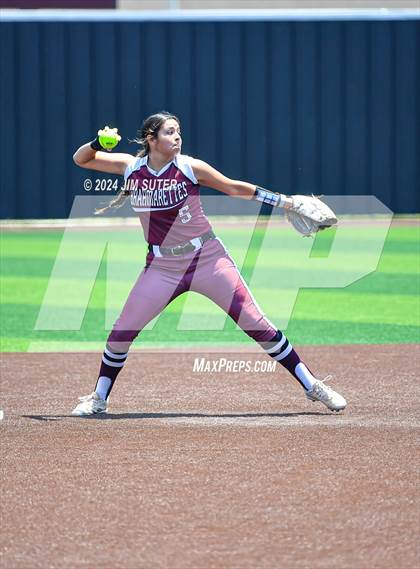 Thumbnail 2 in Franklin vs East Bernard (UIL 3A Region III Semifinal) Game 2 photogallery.