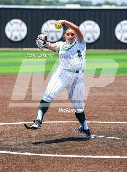Thumbnail 3 in Franklin vs East Bernard (UIL 3A Region III Semifinal) Game 2 photogallery.