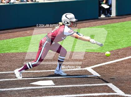 Thumbnail 1 in Franklin vs East Bernard (UIL 3A Region III Semifinal) Game 2 photogallery.