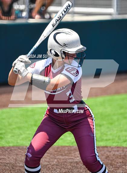 Thumbnail 2 in Franklin vs East Bernard (UIL 3A Region III Semifinal) Game 2 photogallery.