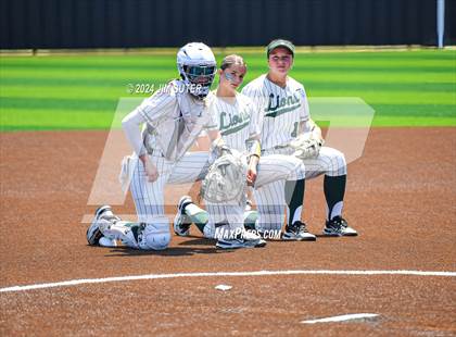 Thumbnail 3 in Franklin vs East Bernard (UIL 3A Region III Semifinal) Game 2 photogallery.