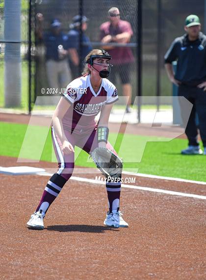Thumbnail 1 in Franklin vs East Bernard (UIL 3A Region III Semifinal) Game 2 photogallery.