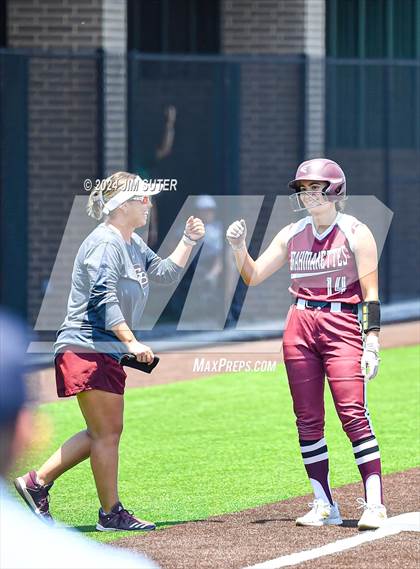 Thumbnail 3 in Franklin vs East Bernard (UIL 3A Region III Semifinal) Game 2 photogallery.