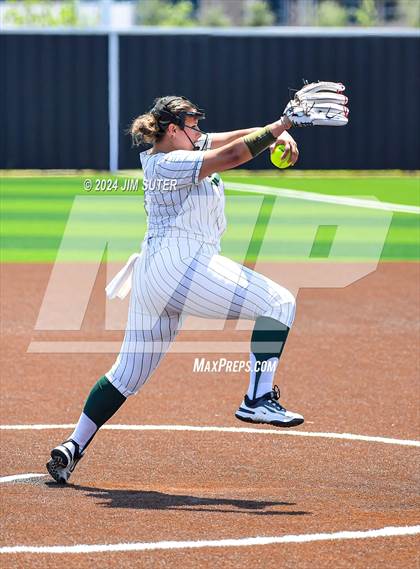 Thumbnail 3 in Franklin vs East Bernard (UIL 3A Region III Semifinal) Game 2 photogallery.