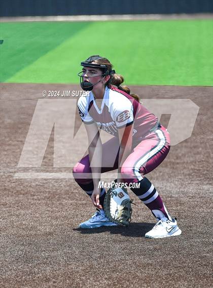 Thumbnail 3 in Franklin vs East Bernard (UIL 3A Region III Semifinal) Game 2 photogallery.