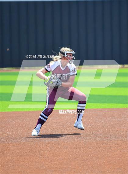 Thumbnail 2 in Franklin vs East Bernard (UIL 3A Region III Semifinal) Game 2 photogallery.