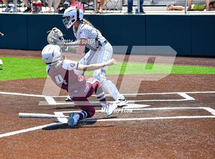 Thumbnail 2 in Franklin vs East Bernard (UIL 3A Region III Semifinal) Game 2 photogallery.