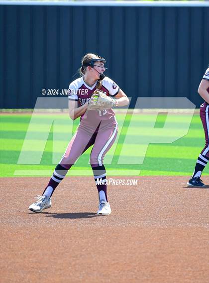 Thumbnail 2 in Franklin vs East Bernard (UIL 3A Region III Semifinal) Game 2 photogallery.