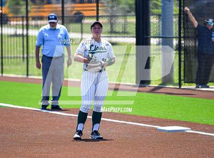 Thumbnail 3 in Franklin vs East Bernard (UIL 3A Region III Semifinal) Game 2 photogallery.