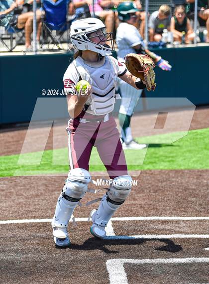 Thumbnail 3 in Franklin vs East Bernard (UIL 3A Region III Semifinal) Game 2 photogallery.