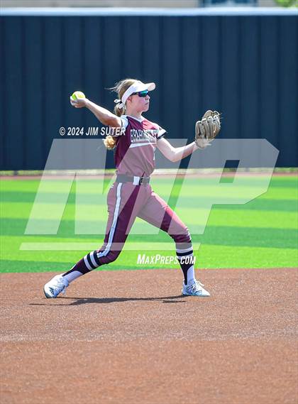 Thumbnail 1 in Franklin vs East Bernard (UIL 3A Region III Semifinal) Game 2 photogallery.