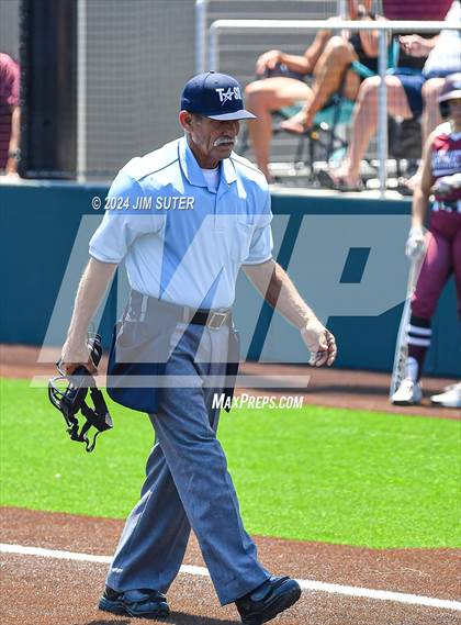 Thumbnail 2 in Franklin vs East Bernard (UIL 3A Region III Semifinal) Game 2 photogallery.