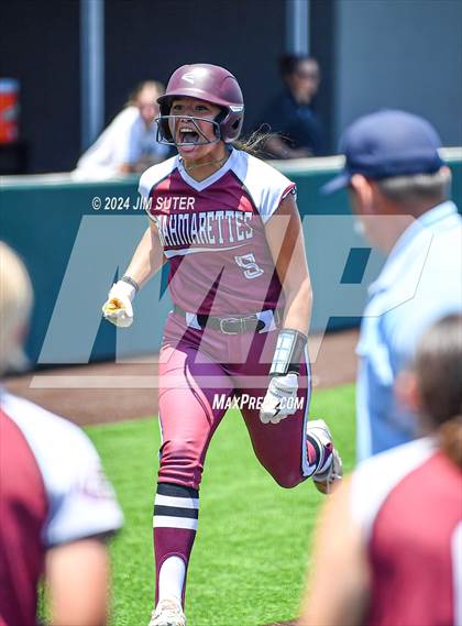 Thumbnail 1 in Franklin vs East Bernard (UIL 3A Region III Semifinal) Game 2 photogallery.