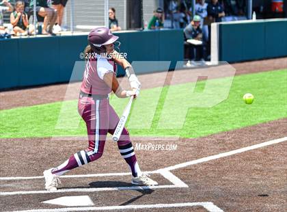 Thumbnail 1 in Franklin vs East Bernard (UIL 3A Region III Semifinal) Game 2 photogallery.