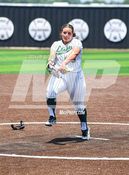Thumbnail 2 in Franklin vs East Bernard (UIL 3A Region III Semifinal) Game 2 photogallery.