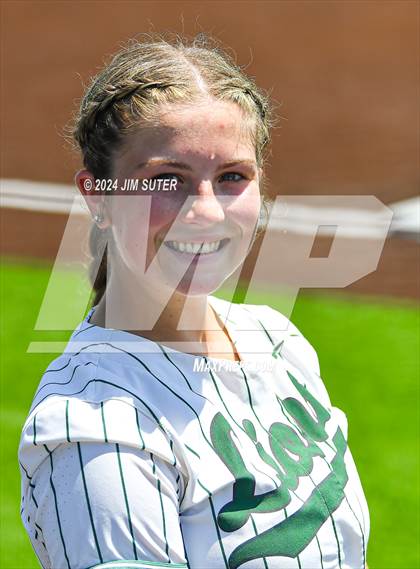 Thumbnail 3 in Franklin vs East Bernard (UIL 3A Region III Semifinal) Game 2 photogallery.