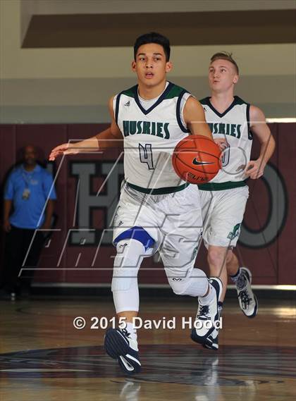 Thumbnail 2 in Jonesboro vs. Chino Hills (MaxPreps Holiday Classic) photogallery.