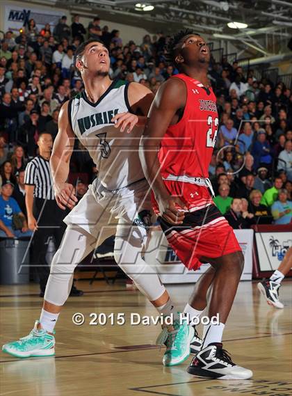 Thumbnail 1 in Jonesboro vs. Chino Hills (MaxPreps Holiday Classic) photogallery.